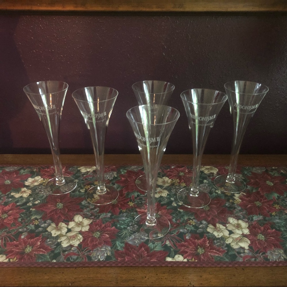 6 Hedonism II 25th Anniversary Champagne 🥂 Glasses